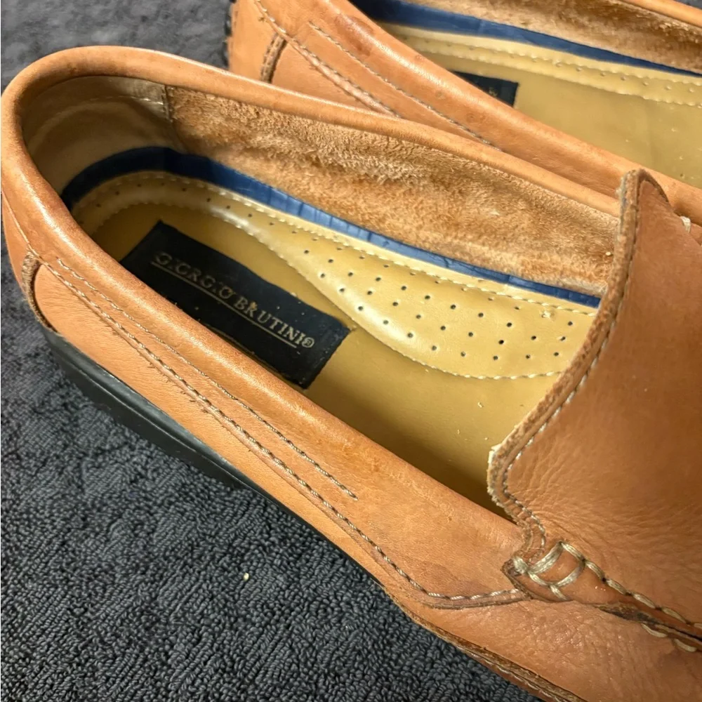 Giorgio Brutini Men's Leather Slip-On Loafers in Light Brown‎ Size 10.5